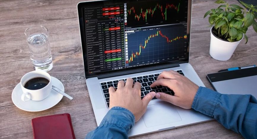 Kelas (Kursus) Trading Forex Online Terbaik 2023